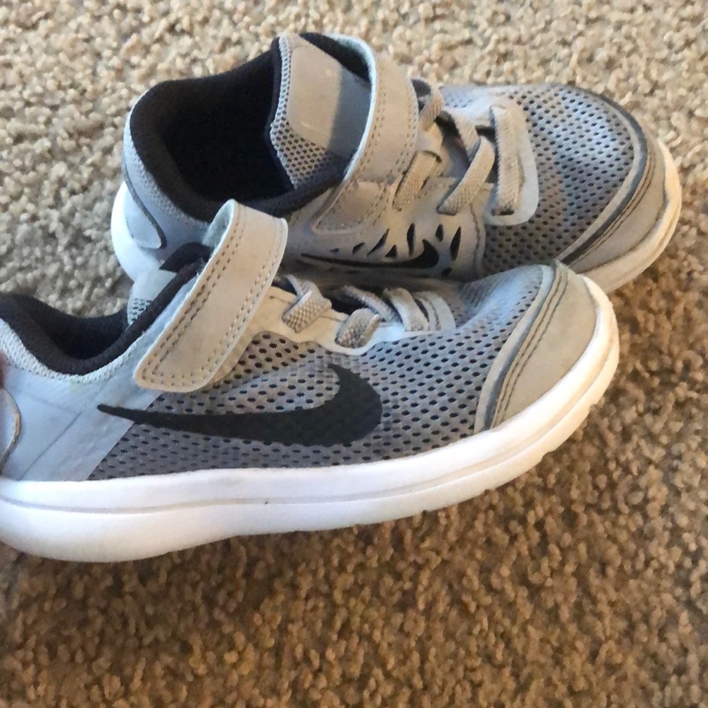 Nike boys shoes!